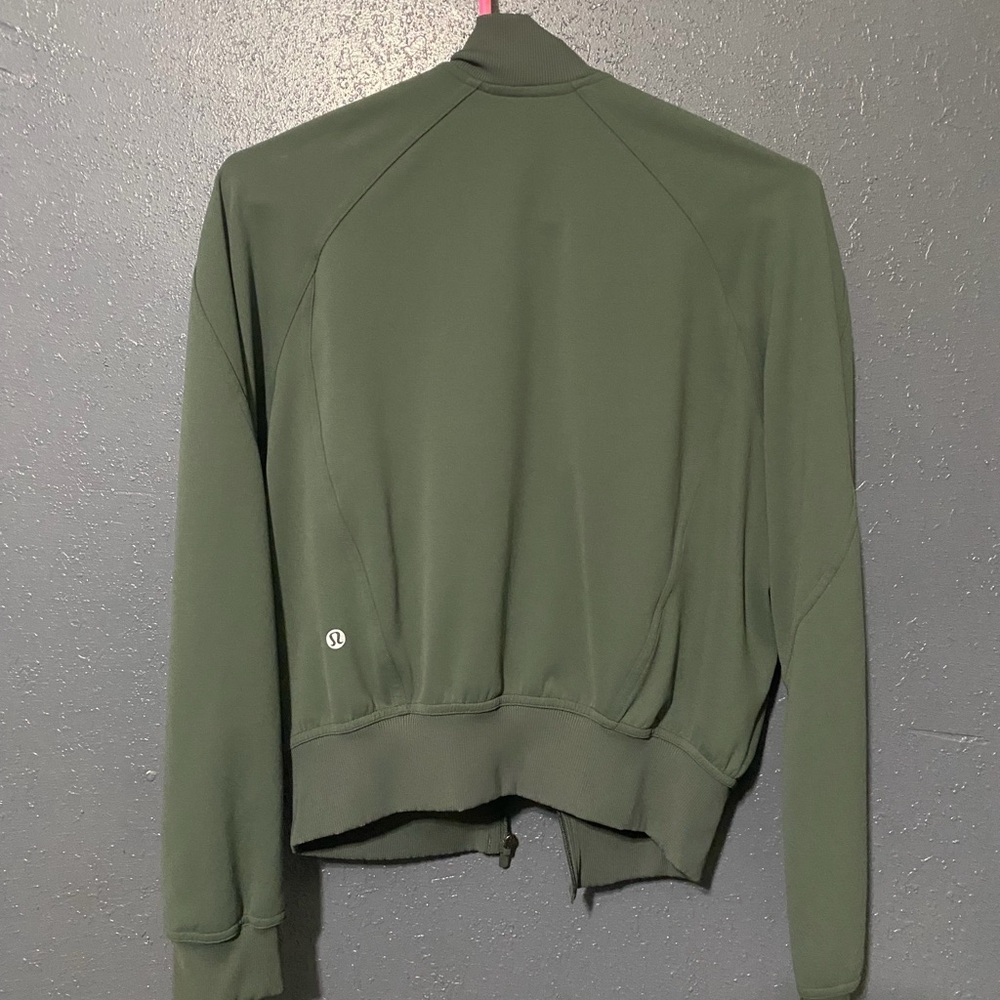 Womens Olive Green Zip-Up Jacket Lululemon size 2 - Picture 2 of 3